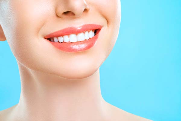 Full Mouth Reconstruction Procedures to Rebuilding Damaged Teeth